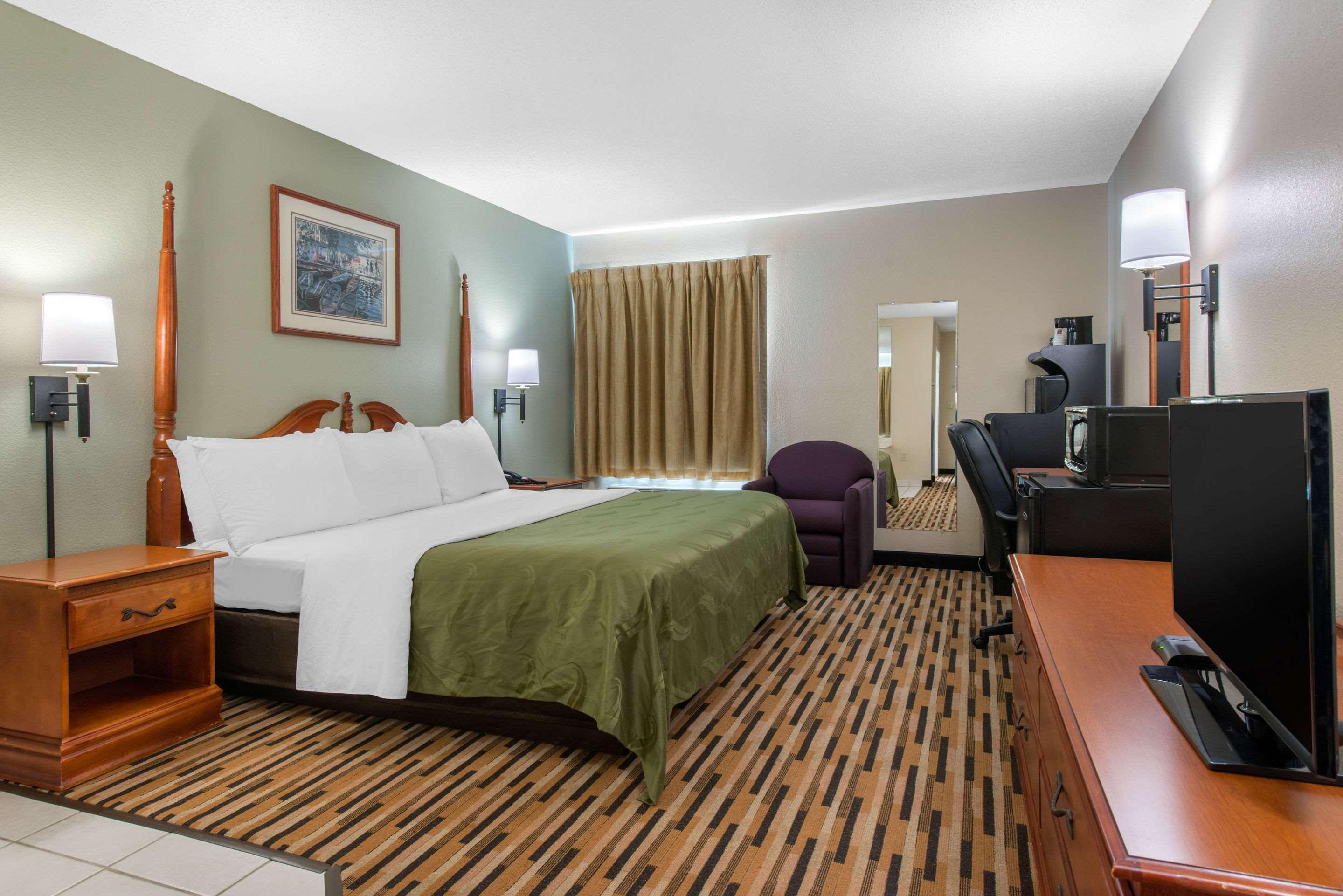 Baymont By Wyndham Port Wentworth Hotel Ngoại thất bức ảnh