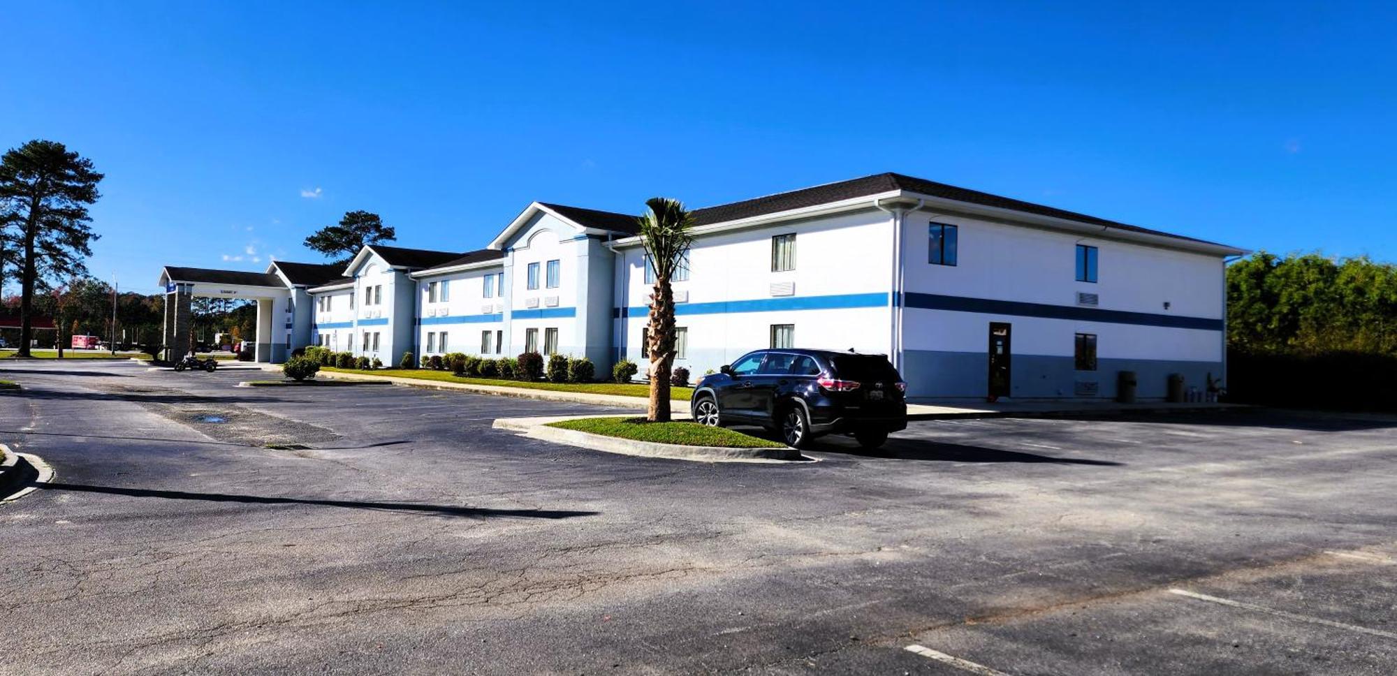 Baymont By Wyndham Port Wentworth Hotel Ngoại thất bức ảnh