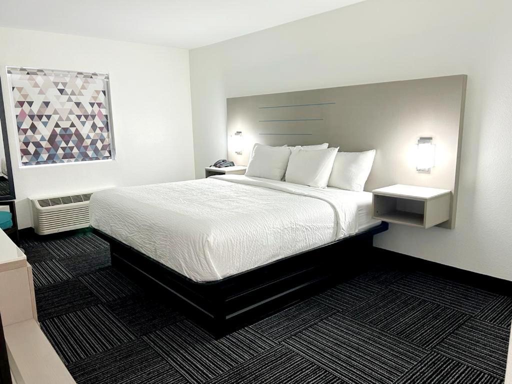 Baymont By Wyndham Port Wentworth Hotel Ngoại thất bức ảnh