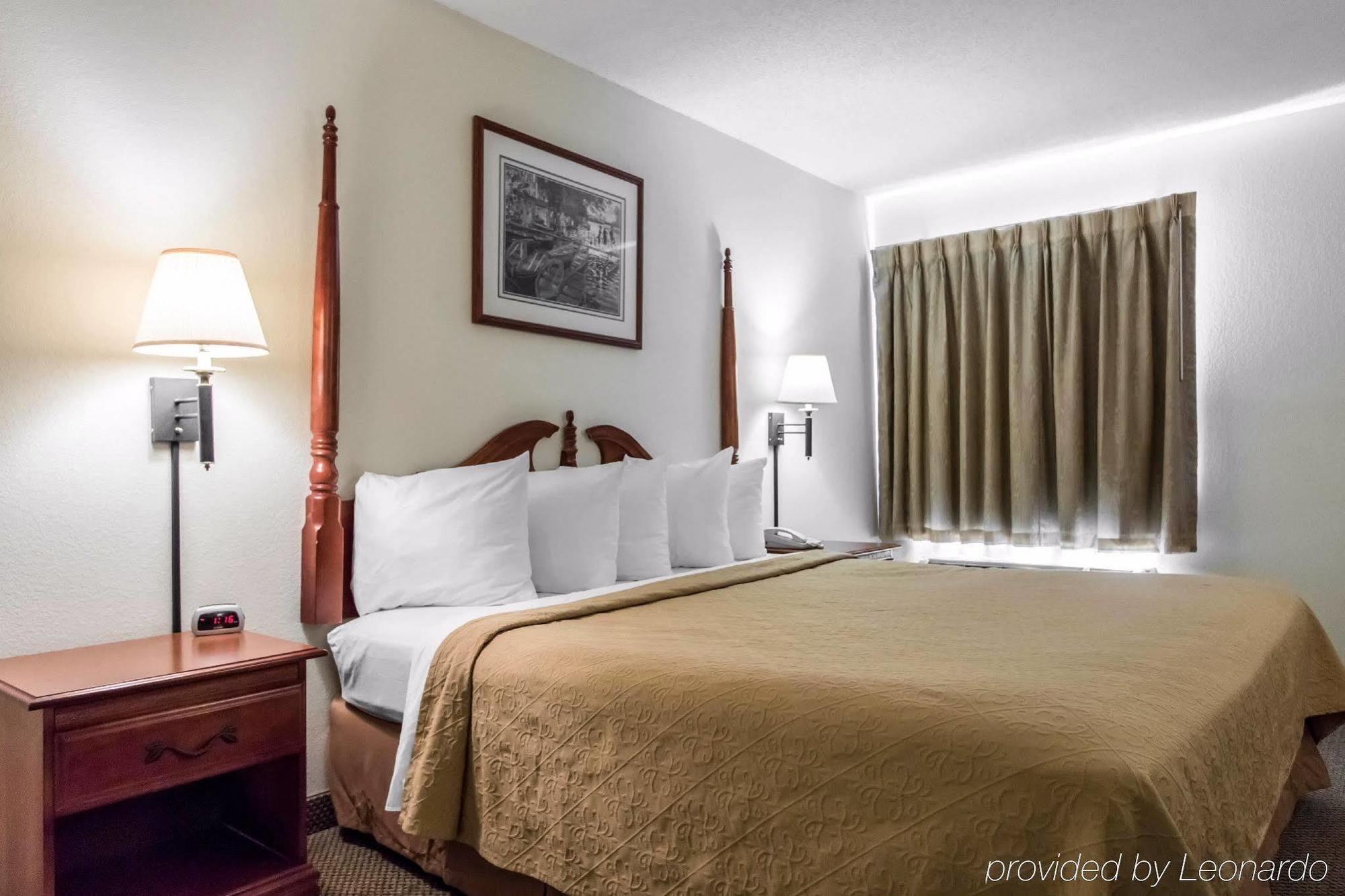 Baymont By Wyndham Port Wentworth Hotel Ngoại thất bức ảnh